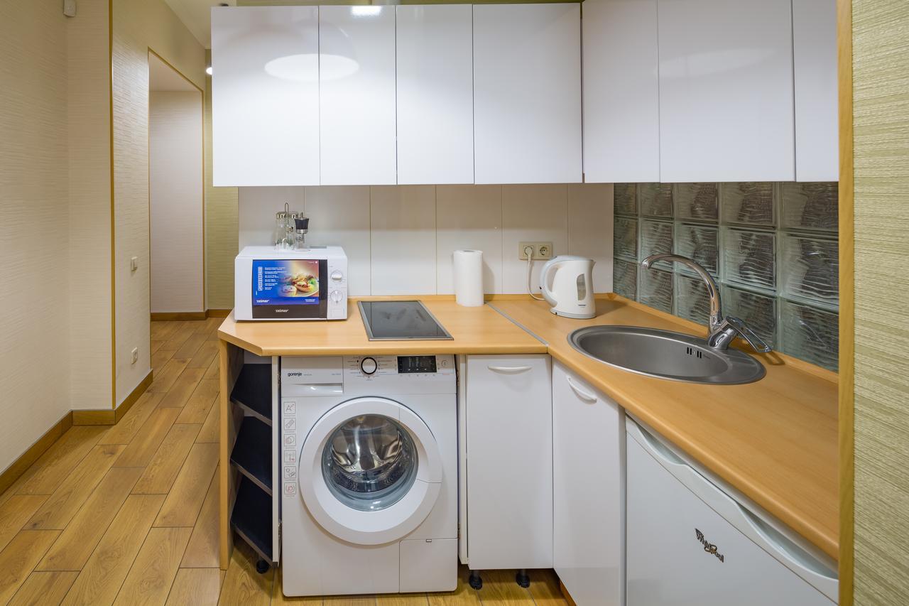 Apartment On Svobody Avenue 25 Lviv Exterior foto