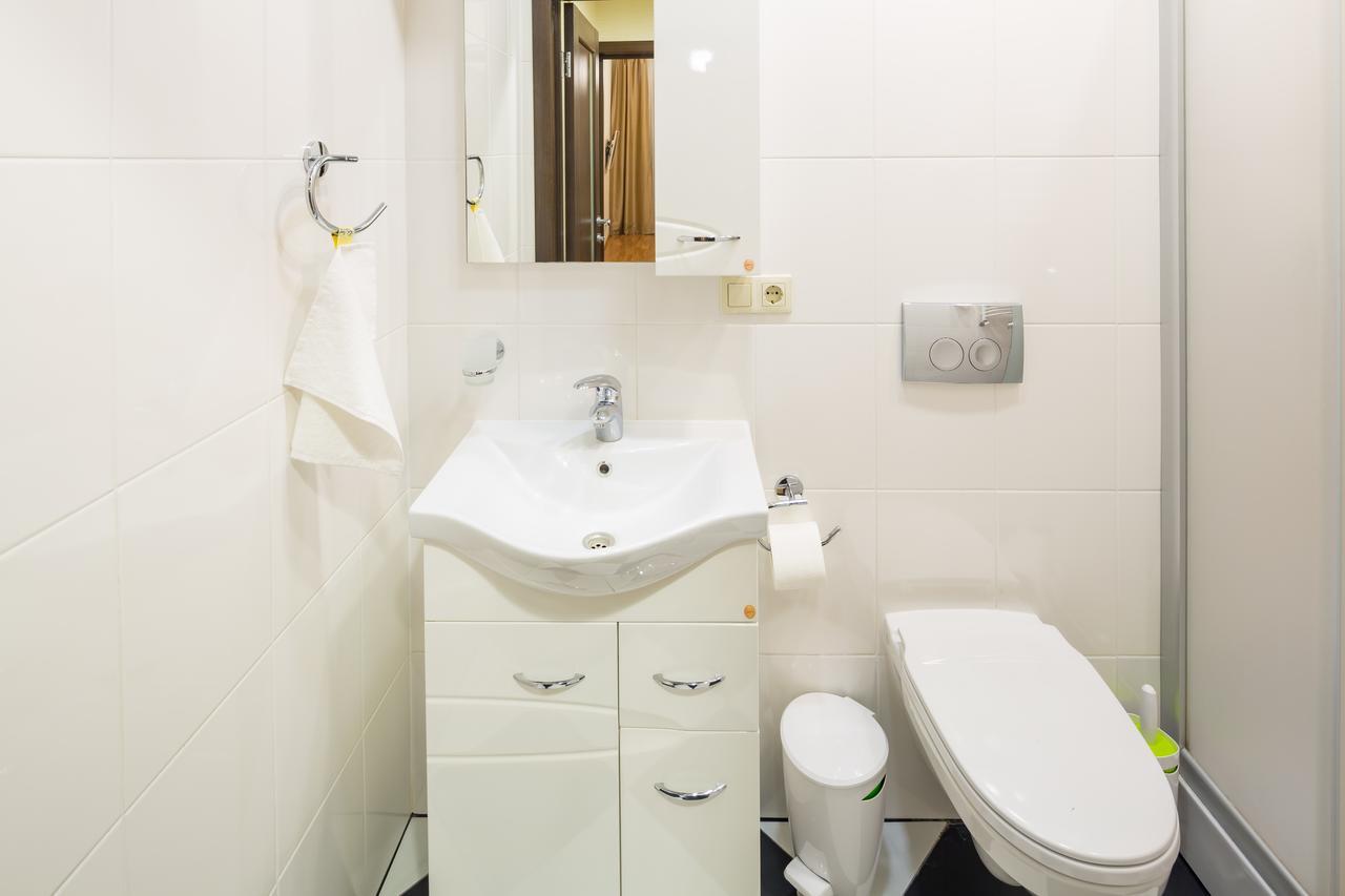 Apartment On Svobody Avenue 25 Lviv Exterior foto